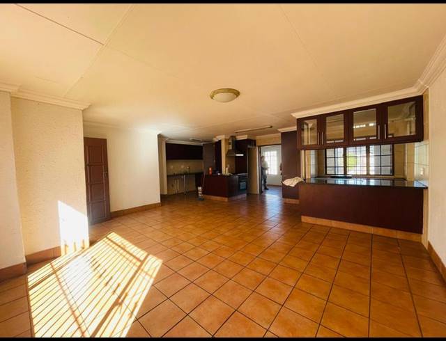3 BEDROOM HOUSE FOR SALE IN POLLAK PARK